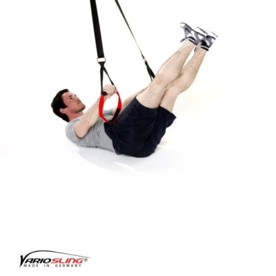 Sling-Trainer Bauchübung – Assisted Crunch mit gestreckten Beinen von Seite zu Seite