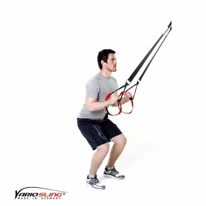 Sling-Trainer-Rückentraining-Arme gebeugt und Hände beieinander-01